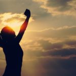 8 Ways to Improve Yourself in 2017